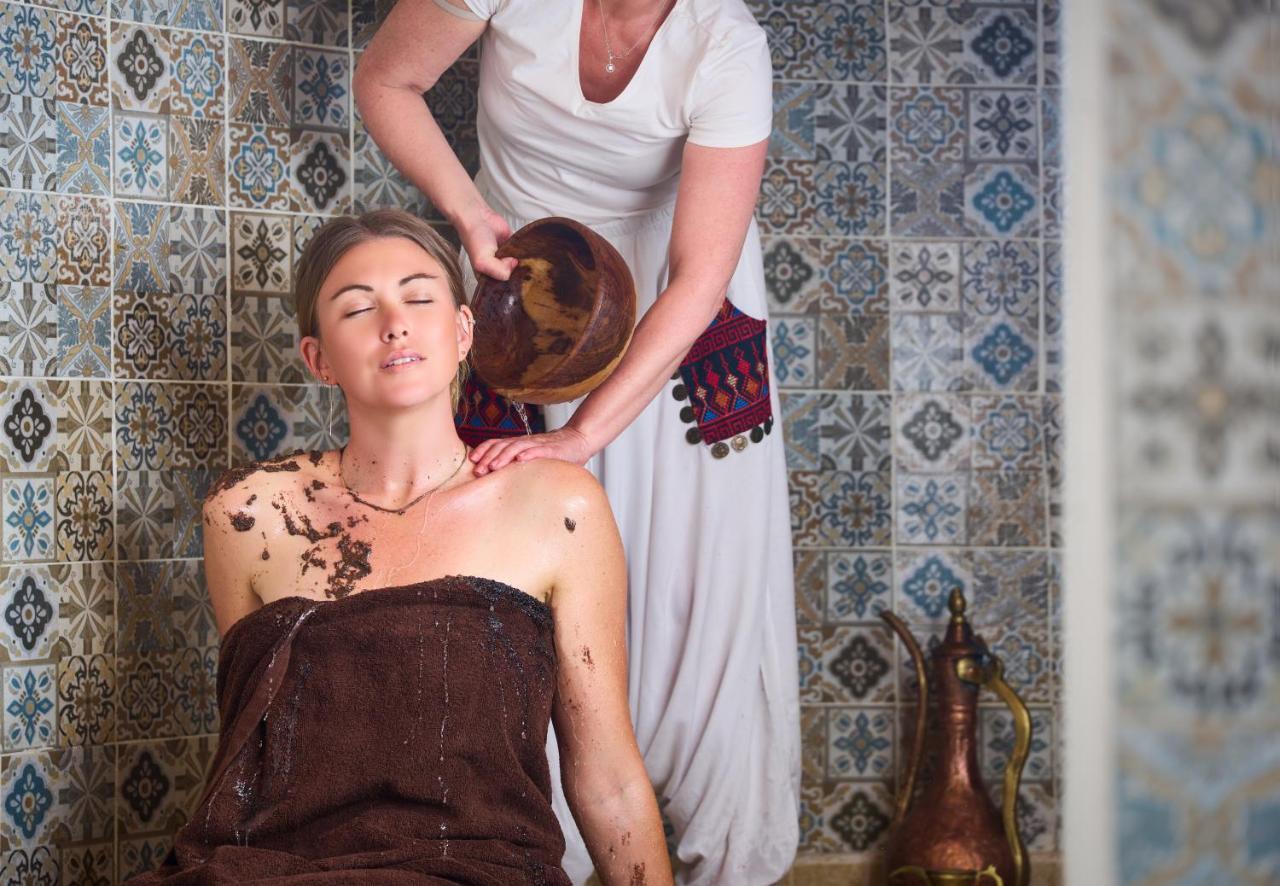 Benben By Dhara Hotels - Adults Only Asuán Exteriér fotografie A hammam treatment