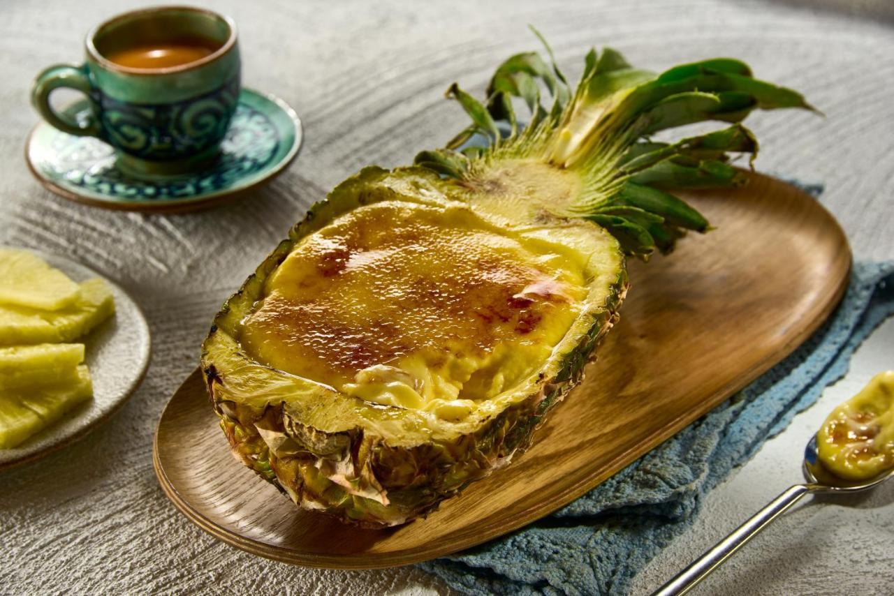 Benben By Dhara Hotels - Adults Only Asuán Exteriér fotografie Pineapple